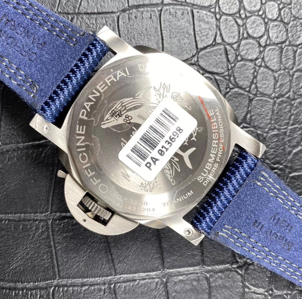 Panerai Submersible Automatic – Silver/Blue