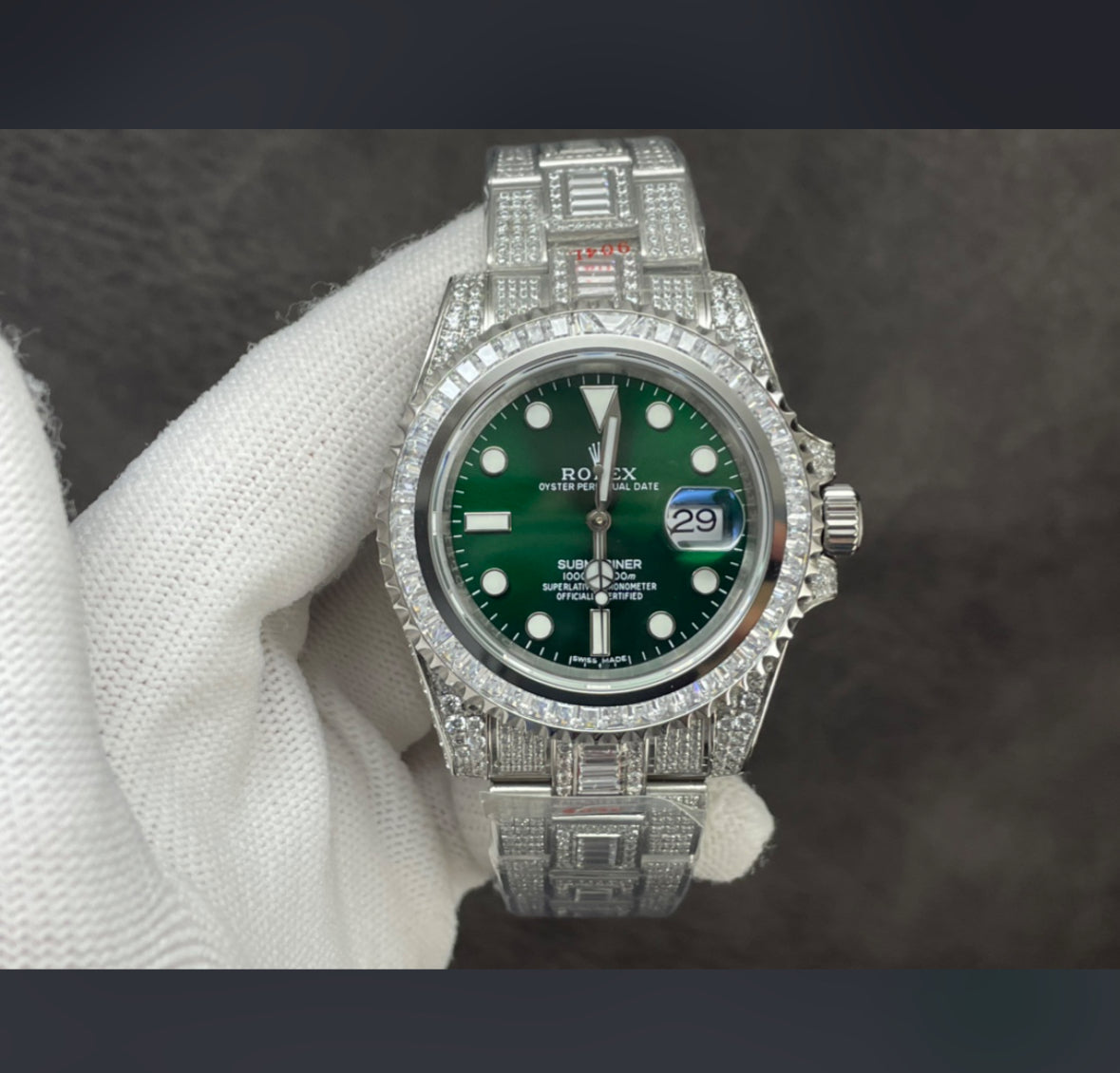 Rolex Submariner Date Green Diamond