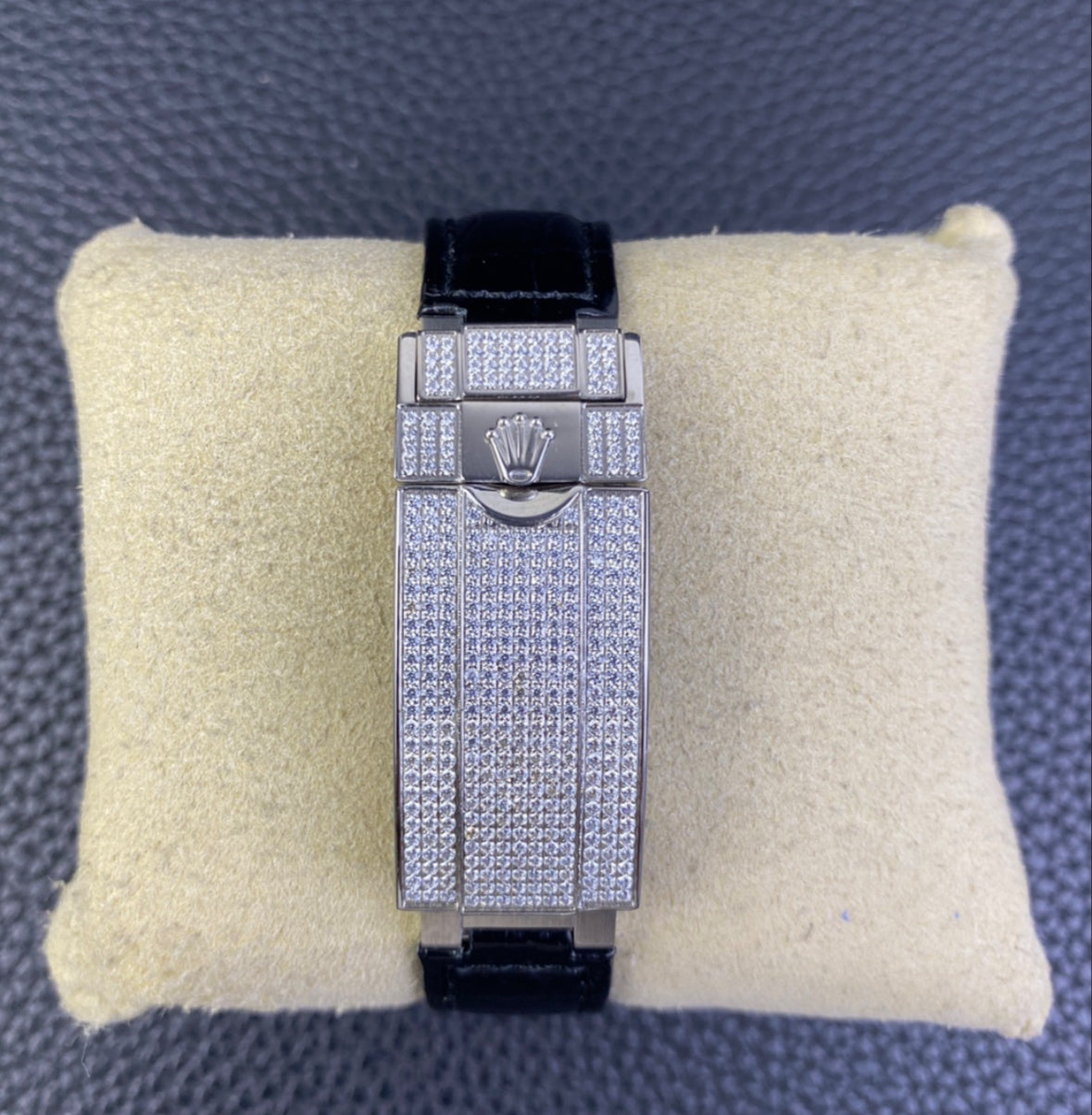 Rolex Submariner Diamond Edition – Silver/Black