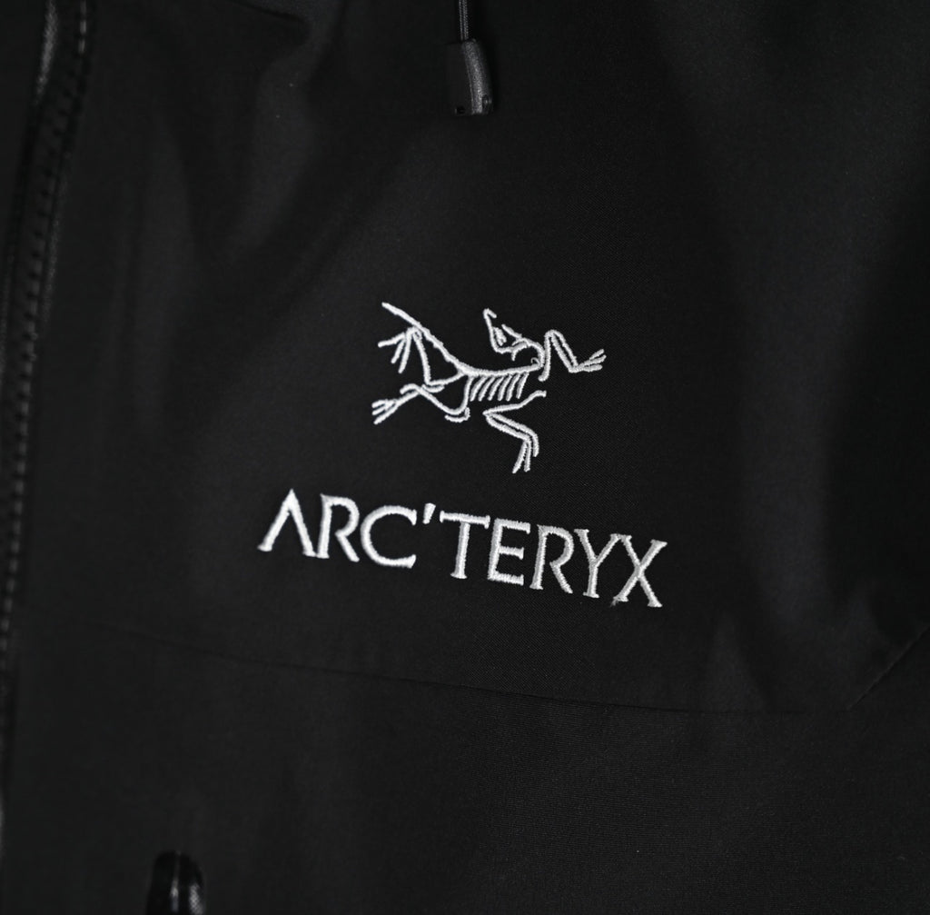 Arc’teryx Alpha SV Jacket – Black
