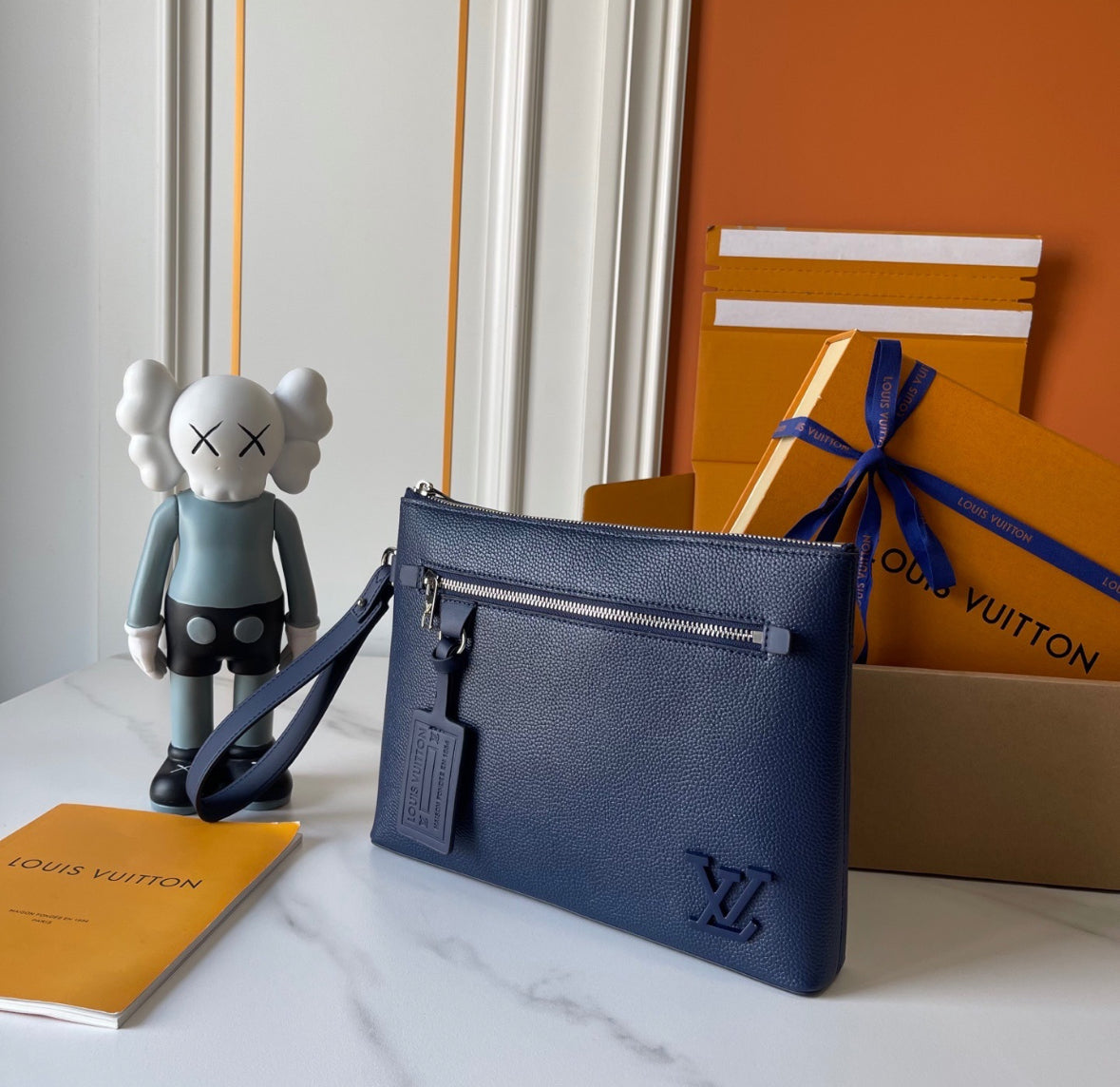 Louis Vuitton Epi Crossbody Bag — Navy Blue