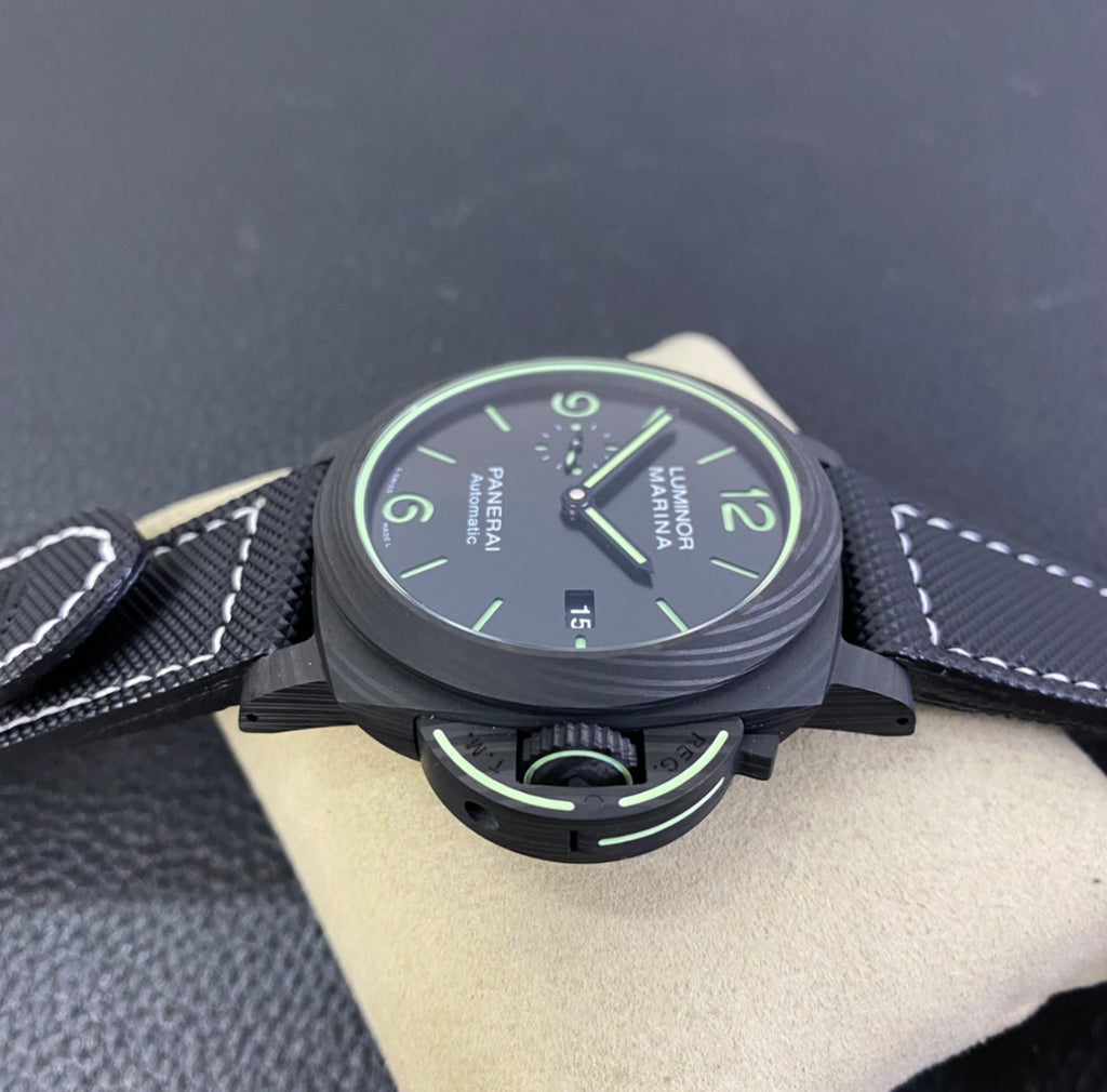 Panerai Luminor Marina Carbotech – Black/Green
