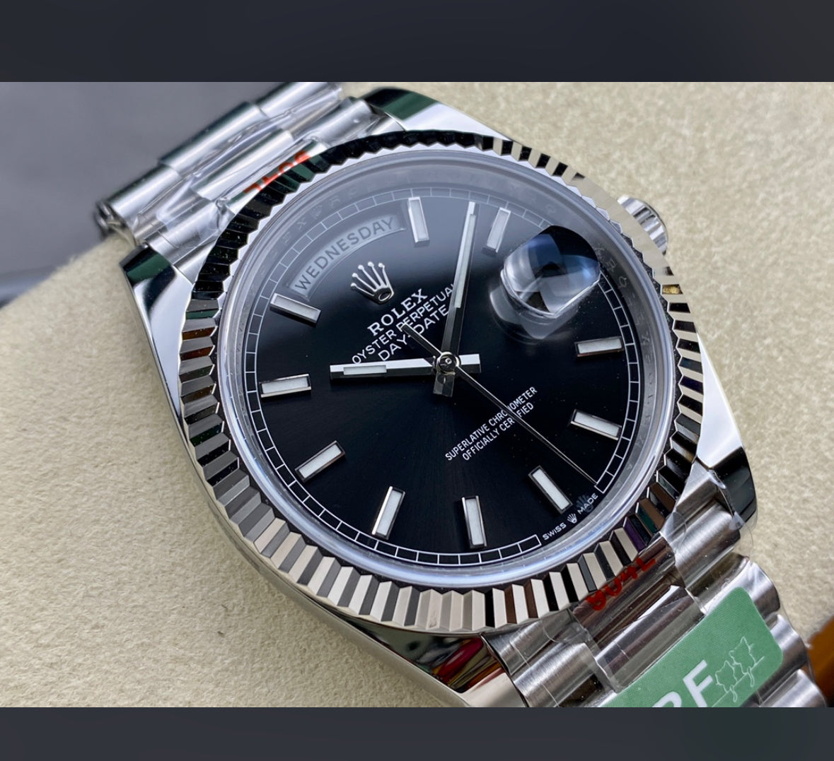 Rolex Day-Date 40 – Silver/Black