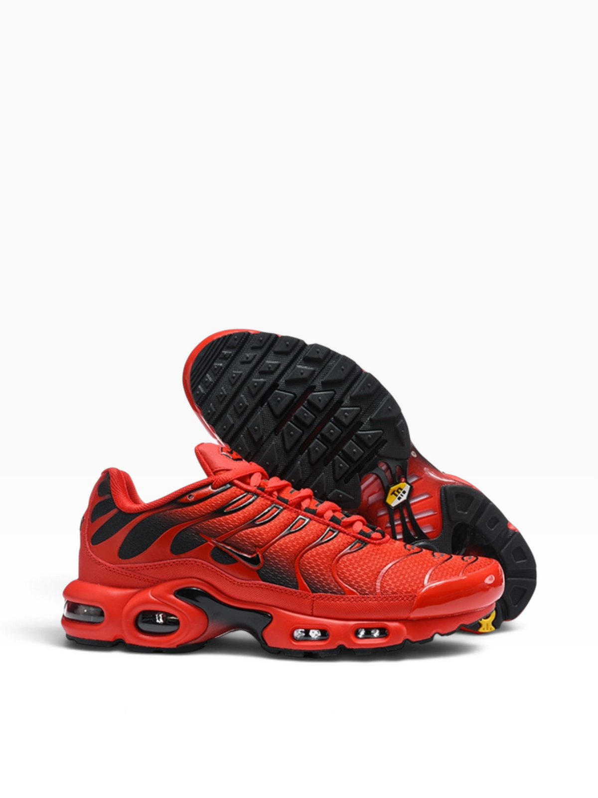 Nike Air Max Plus TN – Triple Red