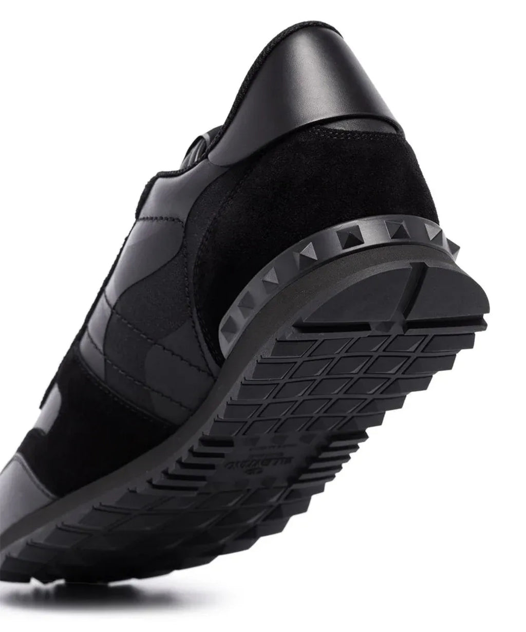 Valentino Garavani Rockrunner Sneakers – Black