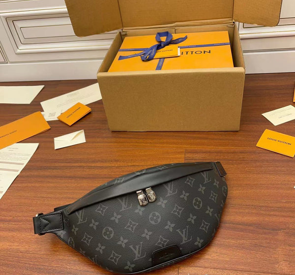 Louis Vuitton Discovery Bumbag – Monogram Eclipse