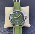 Panerai Luminor GMT Automatic – Silver/Green