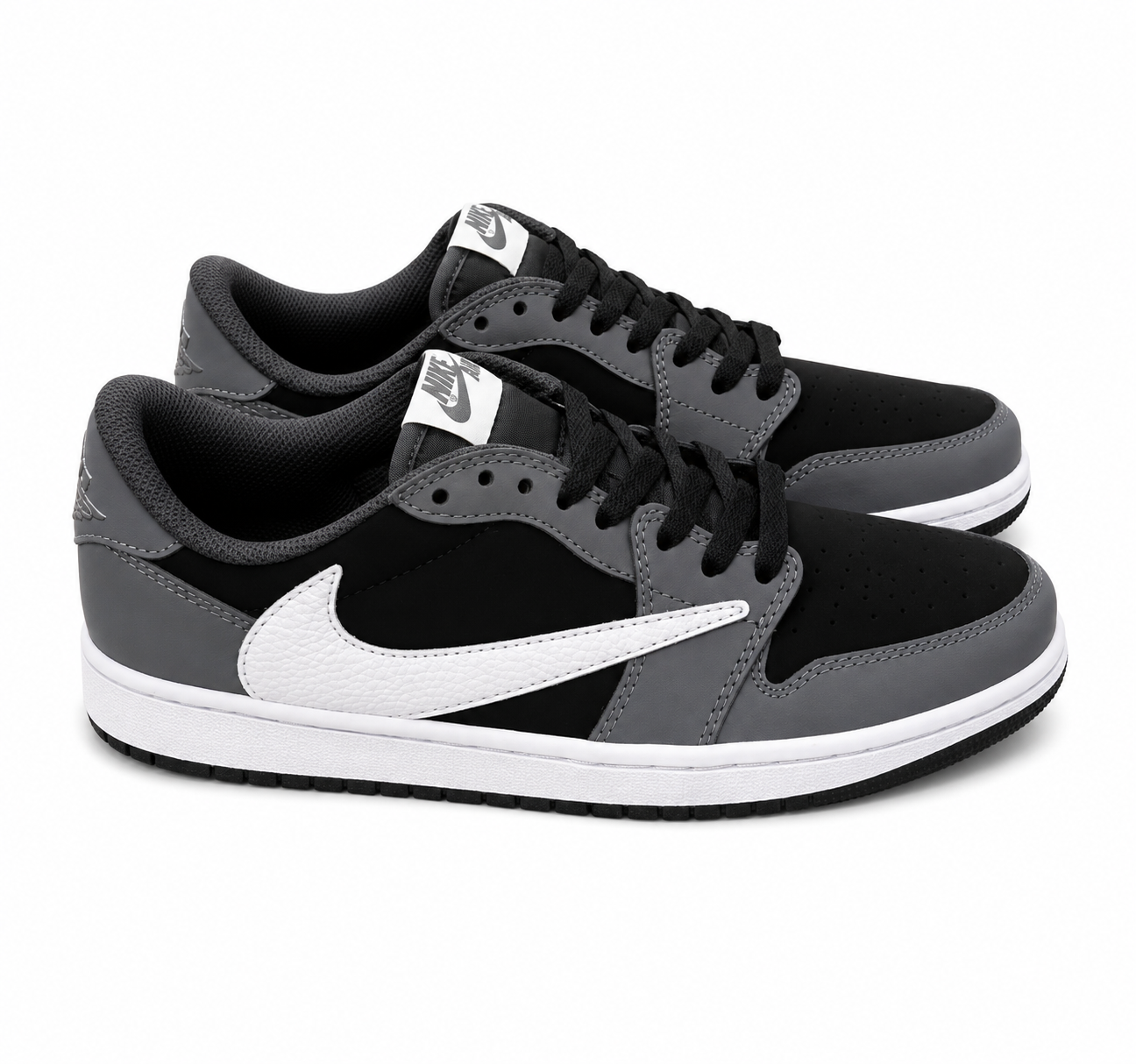 Det är Nike Air Jordan 1 Low – Black/White/