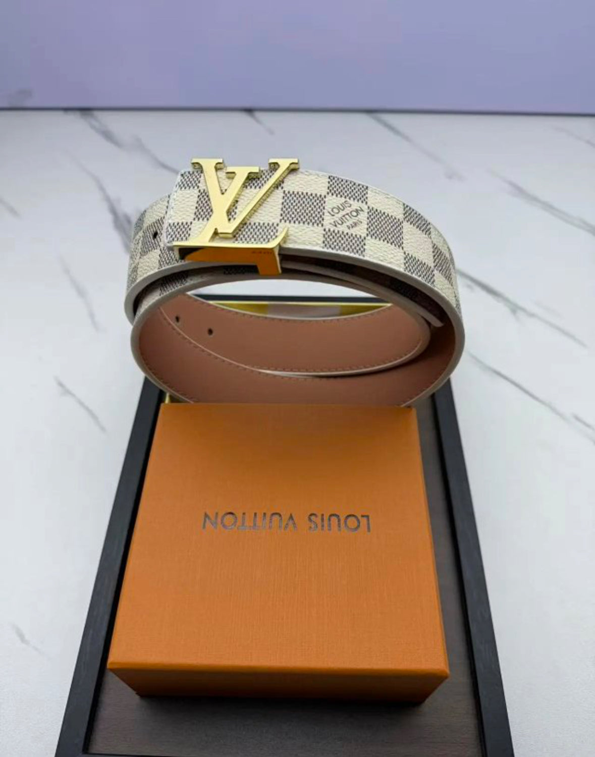 Louis Vitton belt white/gold