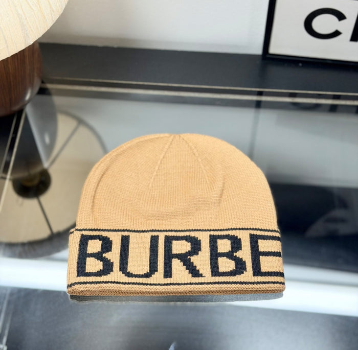 Berretto in maglia con logo Burberry – Beige