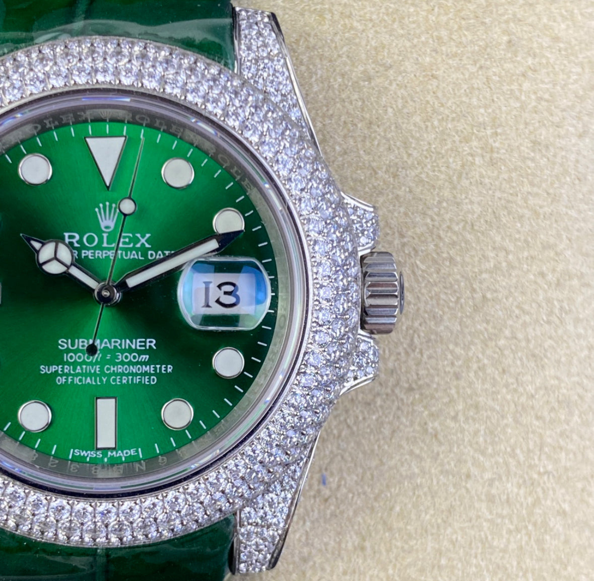 Rolex Submariner Diamond Edition – Silver/Green