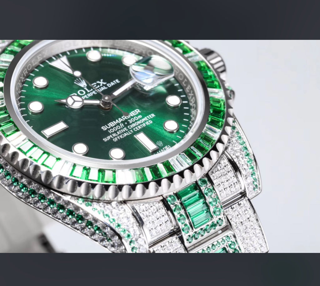 Rolex Submariner Date Green Emerald Diamond Edition