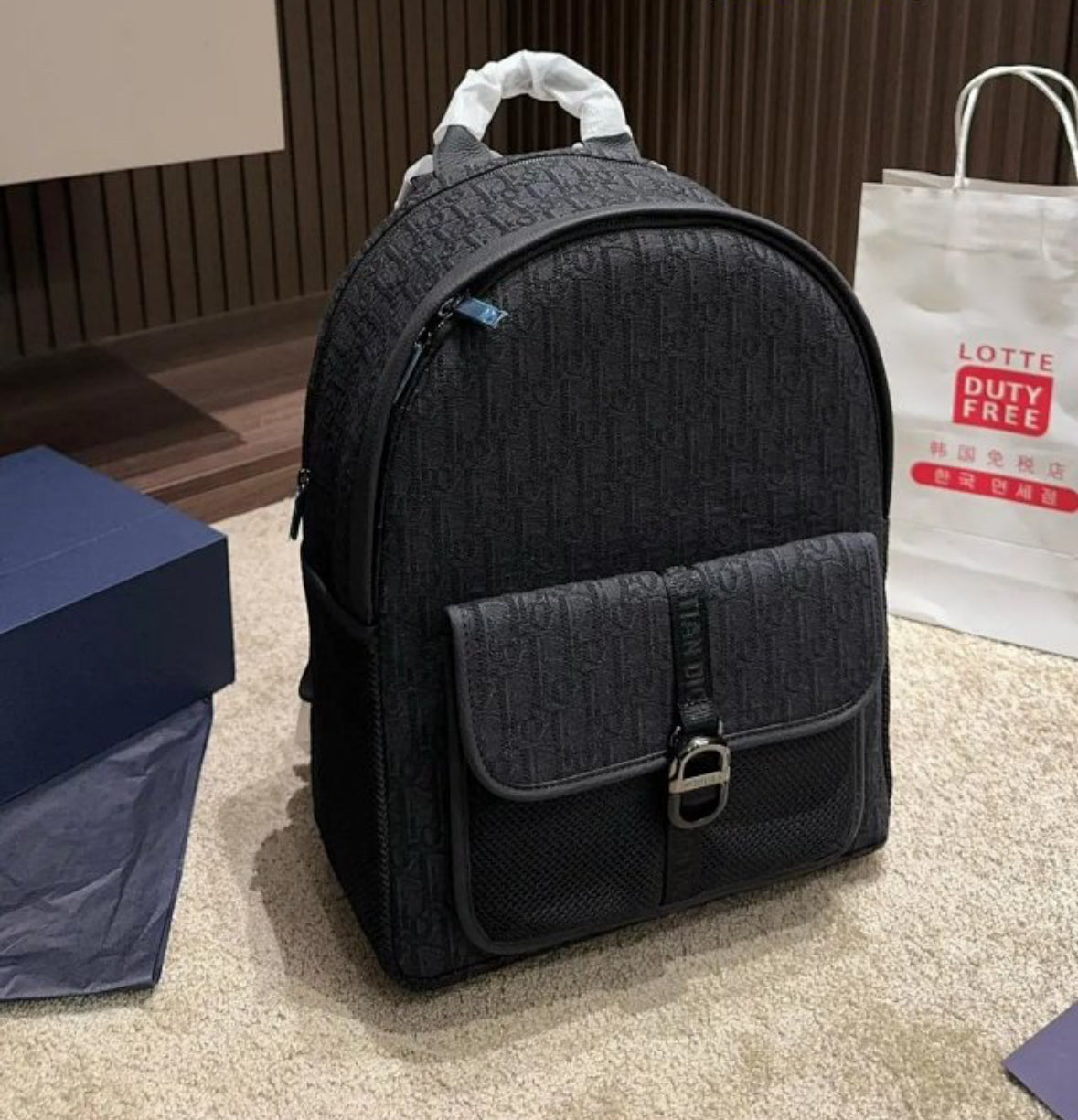 Dior Hit the Road Backpack – CD Diamond Black