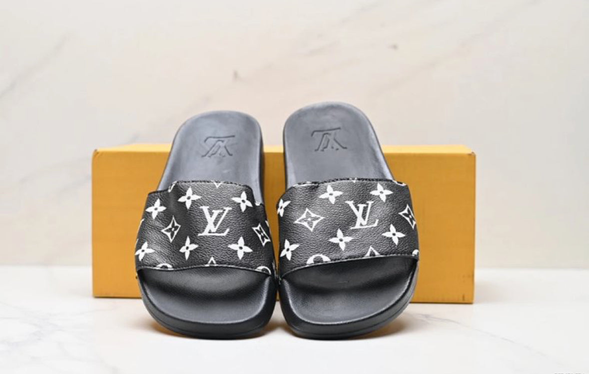 Louis Vuitton Monogram Slides – Black/White