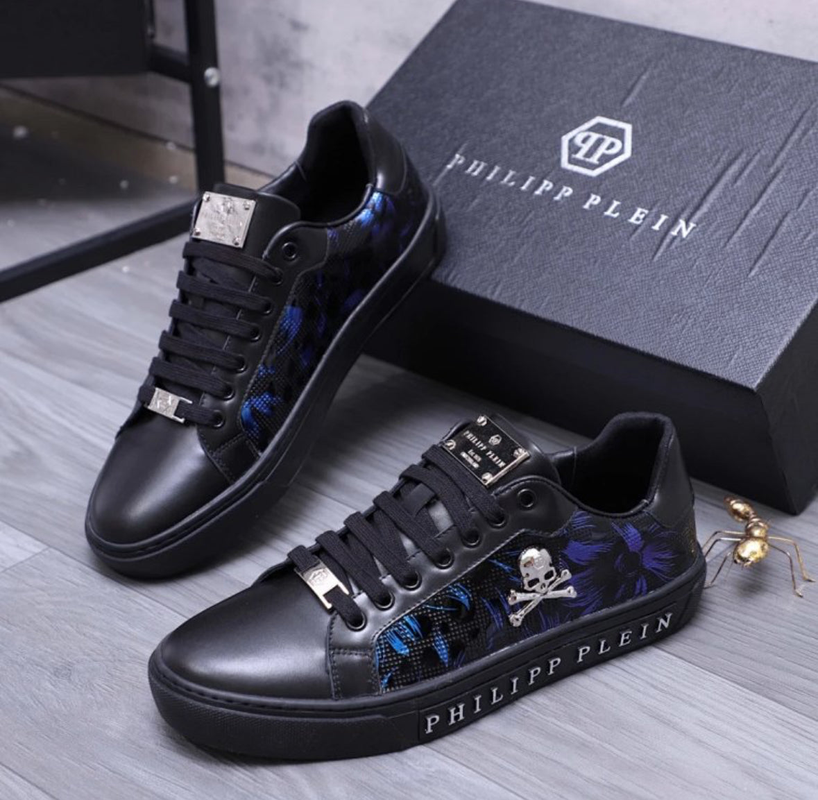 Philipp Plein Low-Top Sneakers – Black/Blue