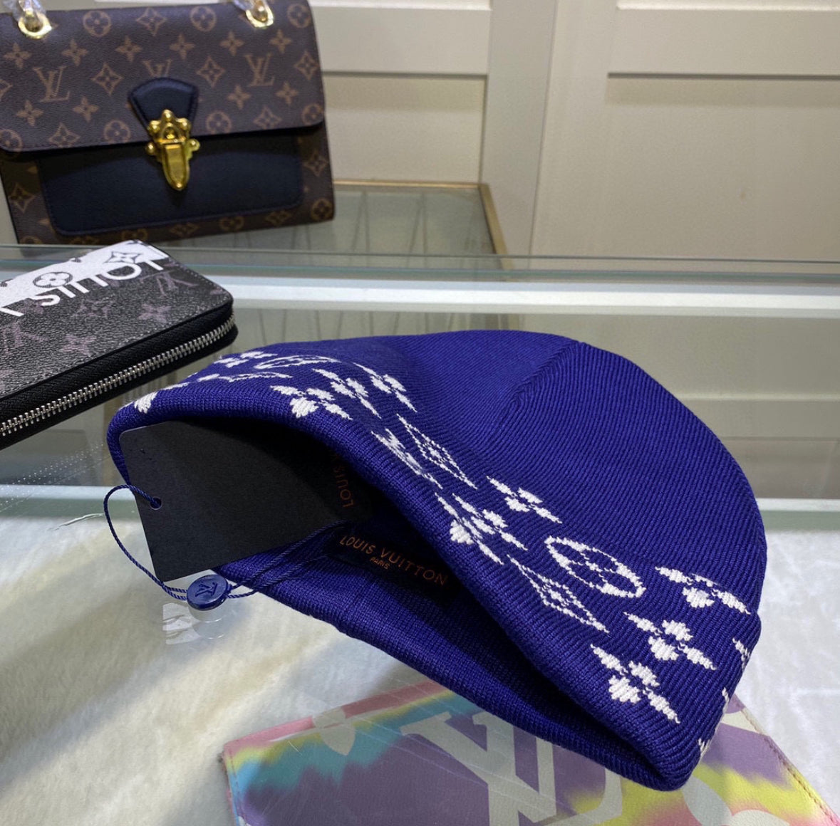Louis Vuitton Monogram Beanie – Blue/White