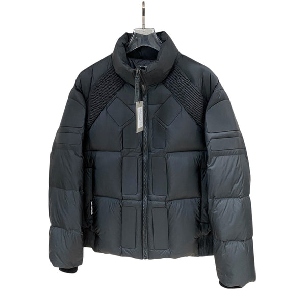 Piumino nero Balenciaga