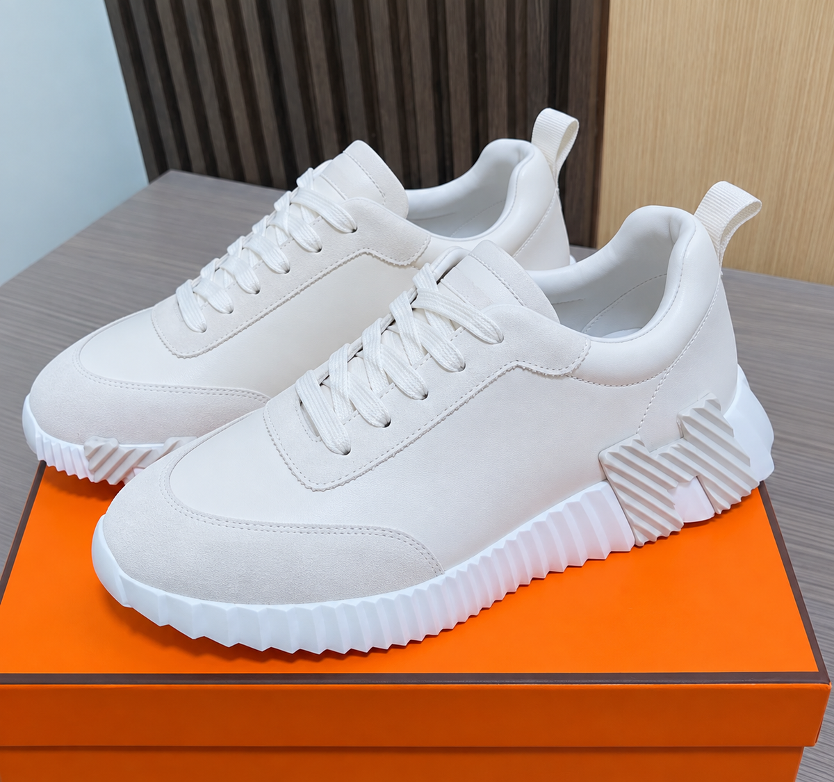 Hermès Bouncing Sneaker – White