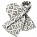 Fendi FF Beanie & Scarf Set – White/Grey